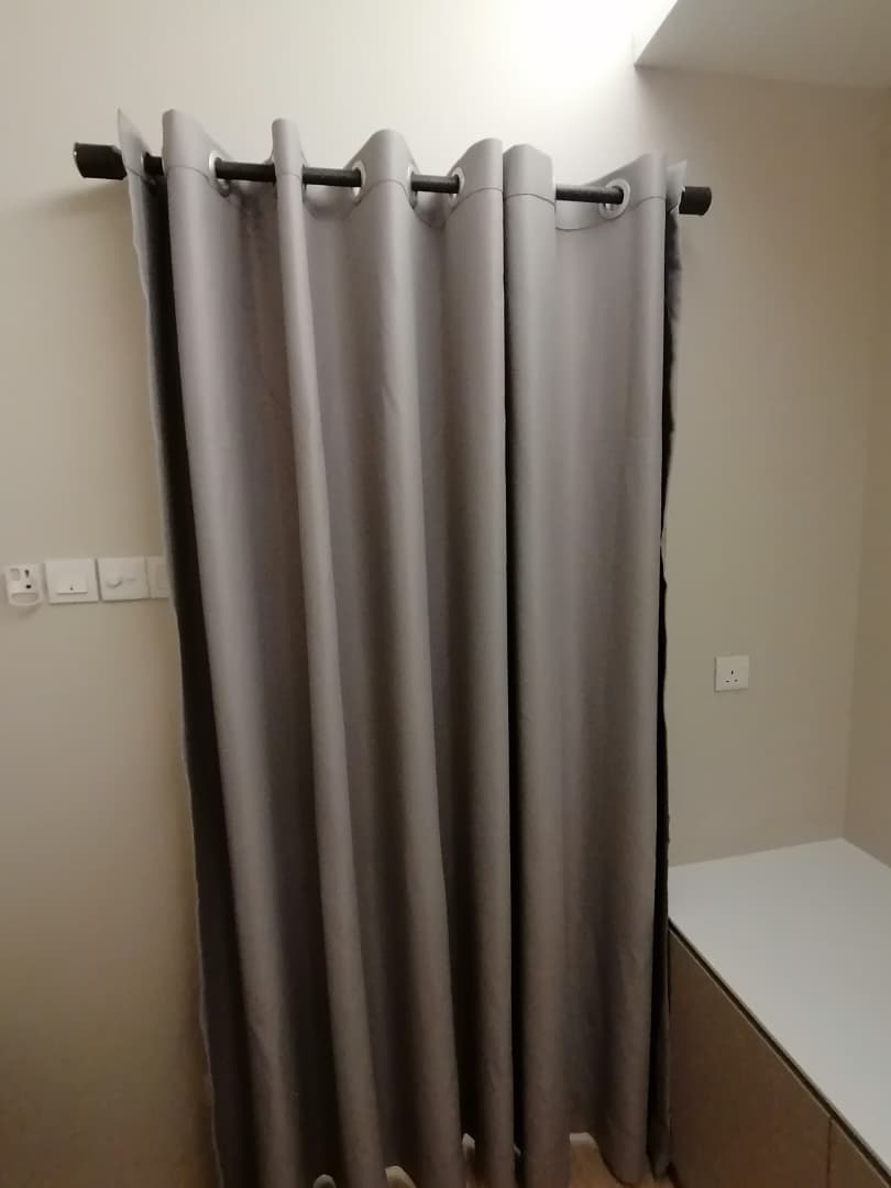 DOOR CURTAIN